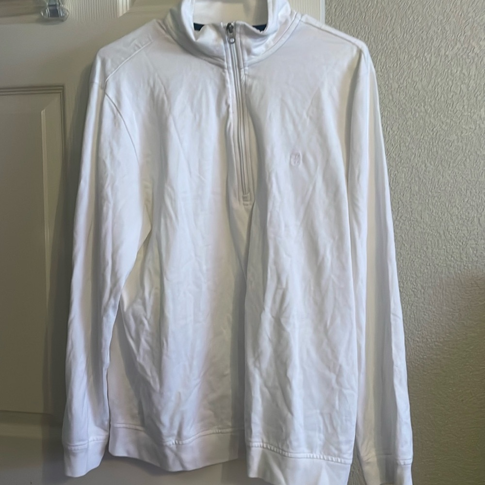 Practically new IZOD sweatshirt